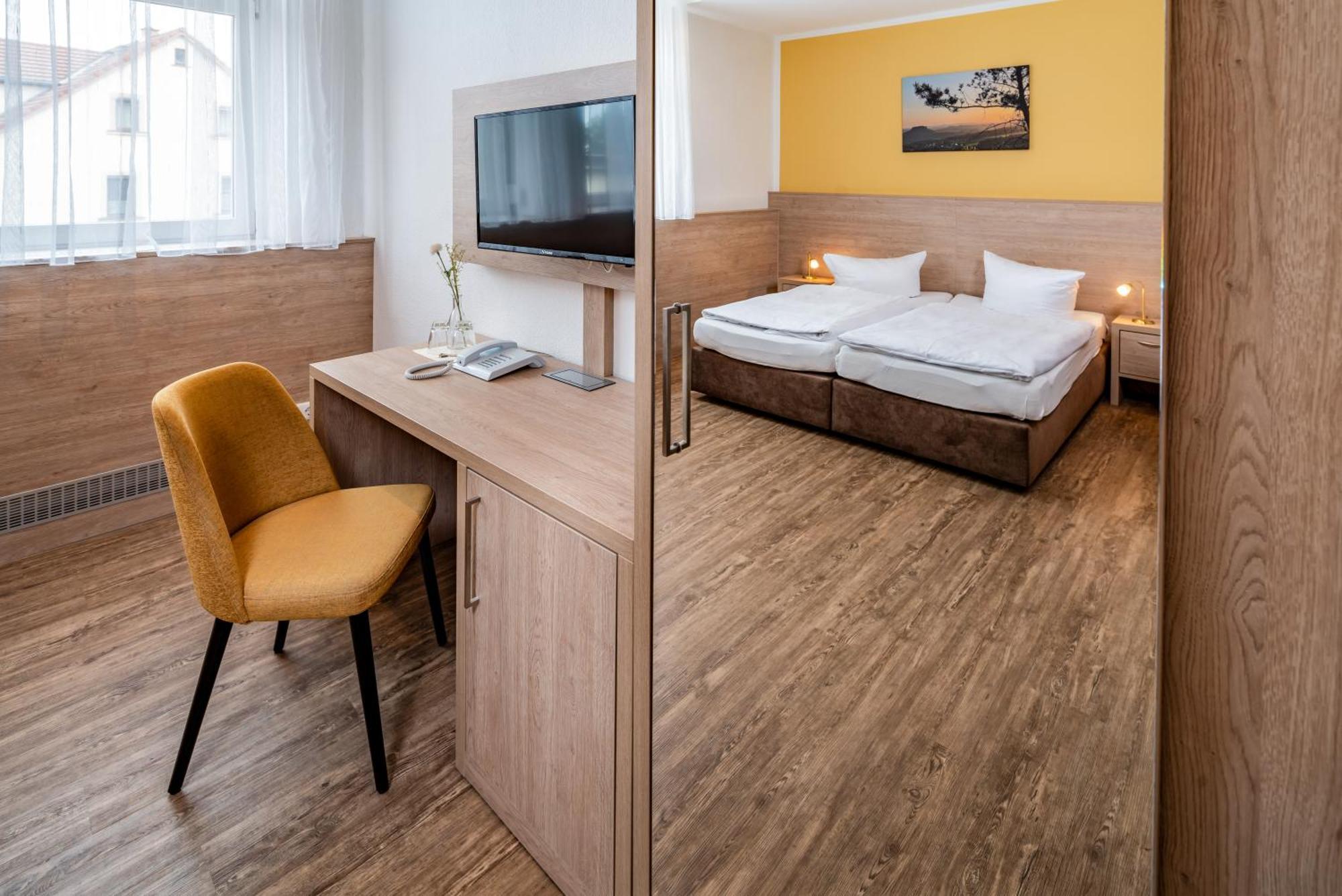 Hotel Zur Post Pirna Exterior foto